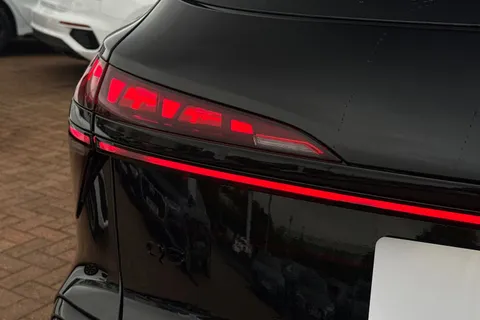  Audi Q3 2.0 TFSI Launch Edition S Tronic quattro Euro 6 (s/s) 5dr Thumbnail #52