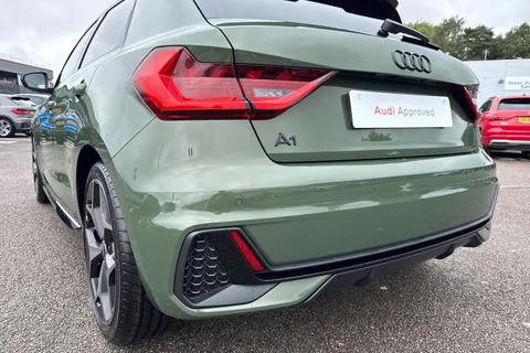 DH25AOA Audi A1 Black Edition 30 TFSI  116 PS 6-speed Thumbnail #8