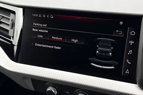 DH25AOA Audi A1 Black Edition 30 TFSI  116 PS 6-speed Thumbnail #40