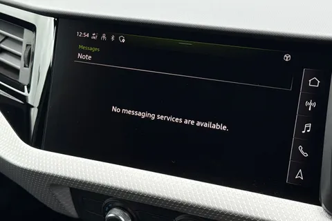 DH25AOA Audi A1 Black Edition 30 TFSI  116 PS 6-speed Thumbnail #52