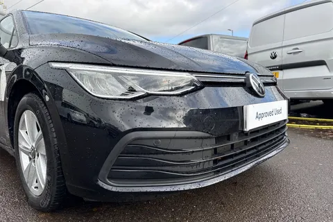 DL21VTC Volkswagen Golf 1.5 TSI Life 5dr Thumbnail #10