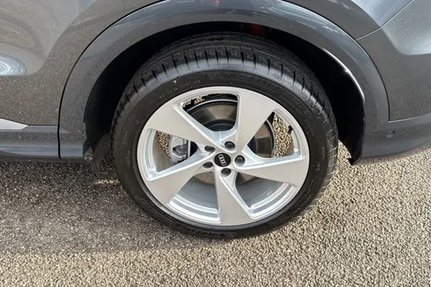 DE75UXD Audi Q5 SUV S line TDI quattro 204 PS S tronic Thumbnail #10