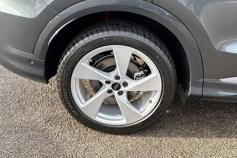 DE75UXD Audi Q5 SUV S line TDI quattro 204 PS S tronic Thumbnail #13