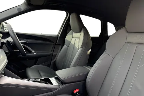 DE75UXD Audi Q5 SUV S line TDI quattro 204 PS S tronic Thumbnail #16