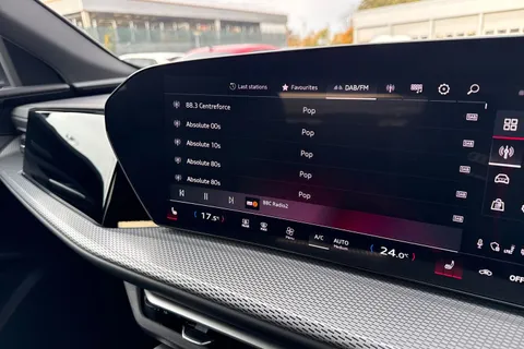 DE75UXD Audi Q5 SUV S line TDI quattro 204 PS S tronic Thumbnail #34