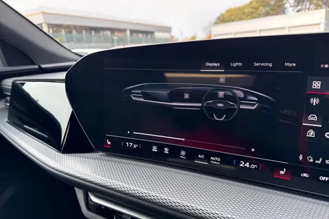 DE75UXD Audi Q5 SUV S line TDI quattro 204 PS S tronic Thumbnail #37