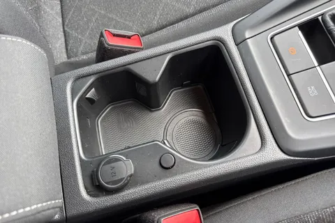 DL21VTC Volkswagen Golf 1.5 TSI Life 5dr Thumbnail #40