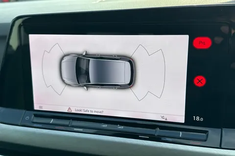 DL21VTC Volkswagen Golf 1.5 TSI Life 5dr Thumbnail #46