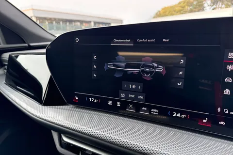 DE75UXD Audi Q5 SUV S line TDI quattro 204 PS S tronic Thumbnail #47