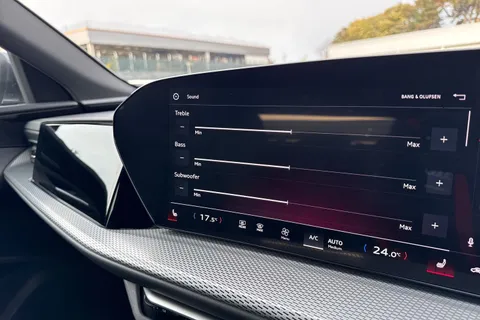 DE75UXD Audi Q5 SUV S line TDI quattro 204 PS S tronic Thumbnail #51