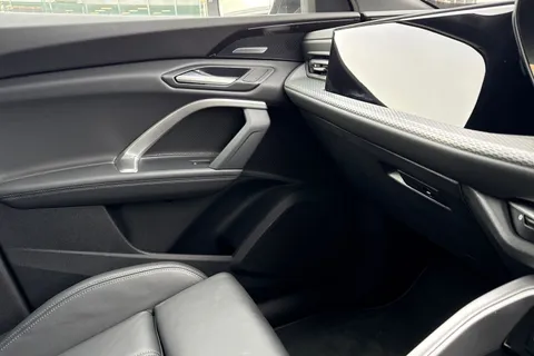 DE75UXD Audi Q5 SUV S line TDI quattro 204 PS S tronic Thumbnail #56