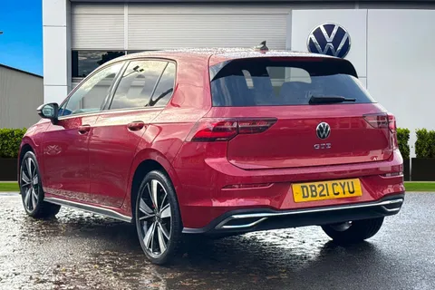 DB21CYU Volkswagen Golf 1.4 TSI GTE 5dr DSG⭐Sunroof, 18' Bakersfield Alloys, Winter Pack, Rear Came Thumbnail #3