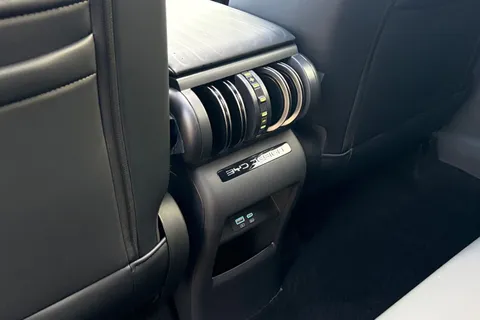 BYD ATTO 3 60.48kWh Design Auto 5dr Thumbnail #33