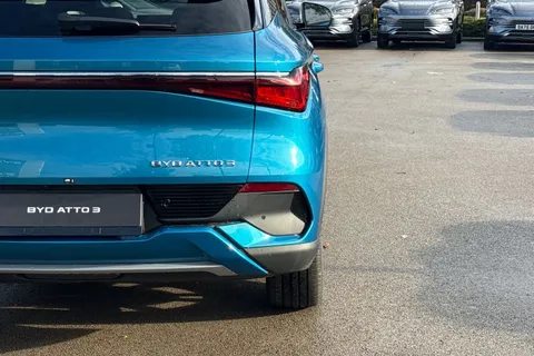 BYD ATTO 3 60.48kWh Design Auto 5dr Thumbnail #37