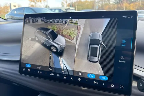 BYD ATTO 3 60.48kWh Design Auto 5dr Thumbnail #45