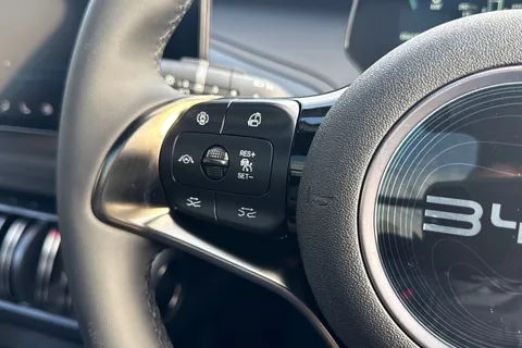 BYD ATTO 3 60.48kWh Design Auto 5dr Thumbnail #52