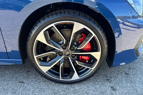 DE75JYT Audi S3 Black Edition TFSI  333 PS S tronic Thumbnail #10