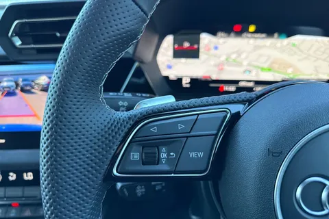 DE75JYT Audi S3 Black Edition TFSI  333 PS S tronic Thumbnail #27