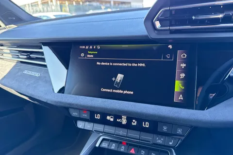 DE75JYT Audi S3 Black Edition TFSI  333 PS S tronic Thumbnail #39