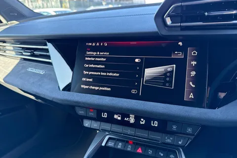 DE75JYT Audi S3 Black Edition TFSI  333 PS S tronic Thumbnail #49