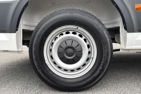 DA75GJK Volkswagen Crafter CR35 Panel van Commerce Plus MWB 140 PS 2.0 TDI 6sp Manual - MY25/Camera/St Thumbnail #11