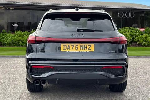 DA75NKZ Audi Q5 SUV Edition 1 TDI quattro 204 PS S tronic Thumbnail #5