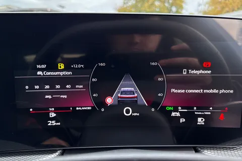 DA75NKZ Audi Q5 SUV Edition 1 TDI quattro 204 PS S tronic Thumbnail #27