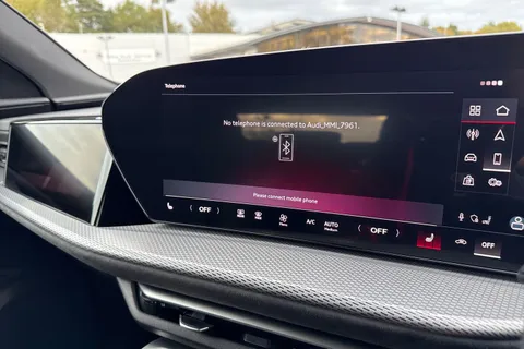 DA75NKZ Audi Q5 SUV Edition 1 TDI quattro 204 PS S tronic Thumbnail #37