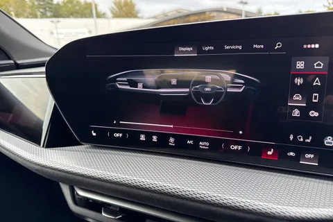 DA75NKZ Audi Q5 SUV Edition 1 TDI quattro 204 PS S tronic Thumbnail #39