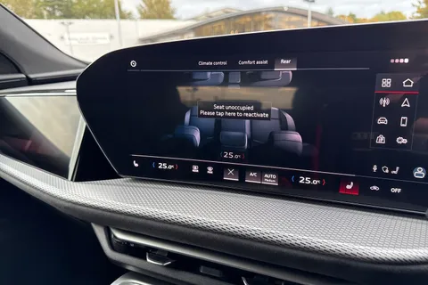 DA75NKZ Audi Q5 SUV Edition 1 TDI quattro 204 PS S tronic Thumbnail #49