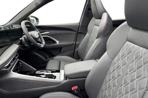 DE75HRD Audi SQ5 SUV Edition 1 TFSI 367 PS S tronic Thumbnail #16