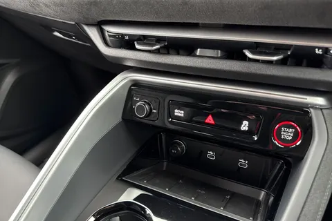 DE75HRD Audi SQ5 SUV Edition 1 TFSI 367 PS S tronic Thumbnail #55