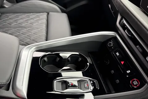 DE75HRD Audi SQ5 SUV Edition 1 TFSI 367 PS S tronic Thumbnail #56