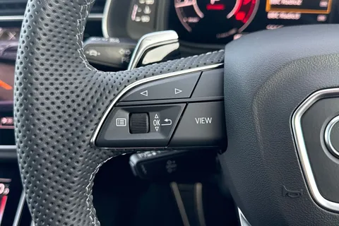 DA75XCX Audi RS Q8 SUV performance    640 PS tiptronic Thumbnail #26