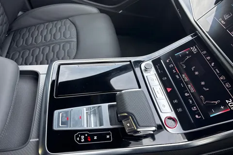 DA75XCX Audi RS Q8 SUV performance    640 PS tiptronic Thumbnail #58