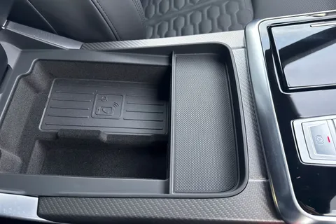 DA75XCX Audi RS Q8 SUV performance    640 PS tiptronic Thumbnail #59