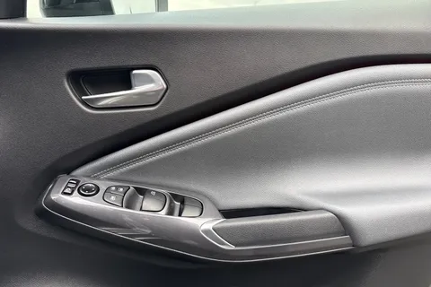 HF71XMB Nissan Juke 1.0 DIG-T Tekna DCT Auto Euro 6 (s/s) 5dr Thumbnail #22