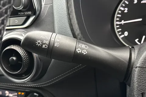 HF71XMB Nissan Juke 1.0 DIG-T Tekna DCT Auto Euro 6 (s/s) 5dr Thumbnail #30