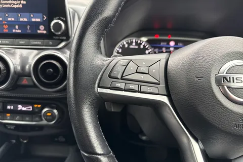 HF71XMB Nissan Juke 1.0 DIG-T Tekna DCT Auto Euro 6 (s/s) 5dr Thumbnail #31