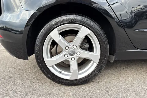 NJ69DAU Audi A3 2.0 TFSI 40 Sport Sportback S Tronic Euro 6 (s/s) 5dr Thumbnail #11