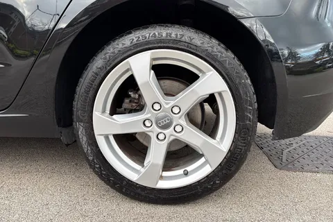 NJ69DAU Audi A3 2.0 TFSI 40 Sport Sportback S Tronic Euro 6 (s/s) 5dr Thumbnail #14