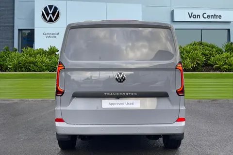 BG75LNY Volkswagen Transporter 2.0 TDI 170PS Commerce Pro Van Auto-Tailgate Thumbnail #5