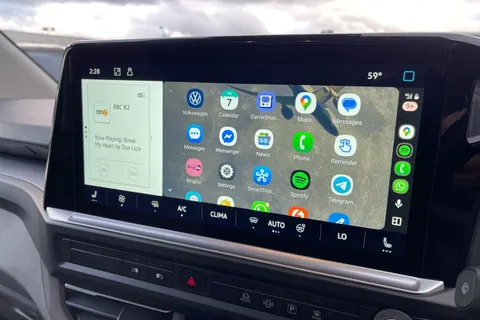 BG75LNY Volkswagen Transporter 2.0 TDI 170PS Commerce Pro Van Auto-Tailgate Thumbnail #49