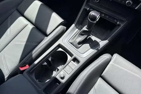 DC25NTX Audi Q3 S line 35 TFSI 150 PS S tronic Thumbnail #23