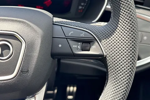 DC25NTX Audi Q3 S line 35 TFSI 150 PS S tronic Thumbnail #26