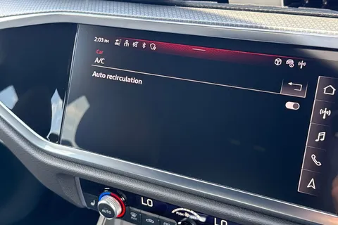 DC25NTX Audi Q3 S line 35 TFSI 150 PS S tronic Thumbnail #41