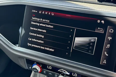 DC25NTX Audi Q3 S line 35 TFSI 150 PS S tronic Thumbnail #45