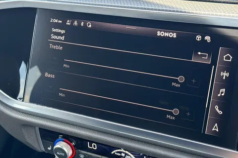 DC25NTX Audi Q3 S line 35 TFSI 150 PS S tronic Thumbnail #48