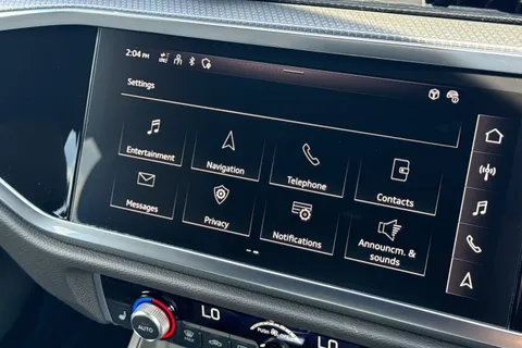 DC25NTX Audi Q3 S line 35 TFSI 150 PS S tronic Thumbnail #49