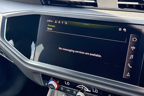 DC25NTX Audi Q3 S line 35 TFSI 150 PS S tronic Thumbnail #54